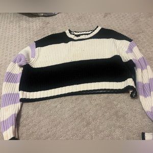 striped sweater cropped